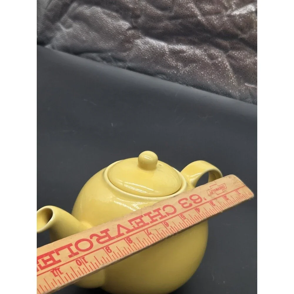 London Pottery Co Globe Teapot Yellow Ceramic 5 Cup
